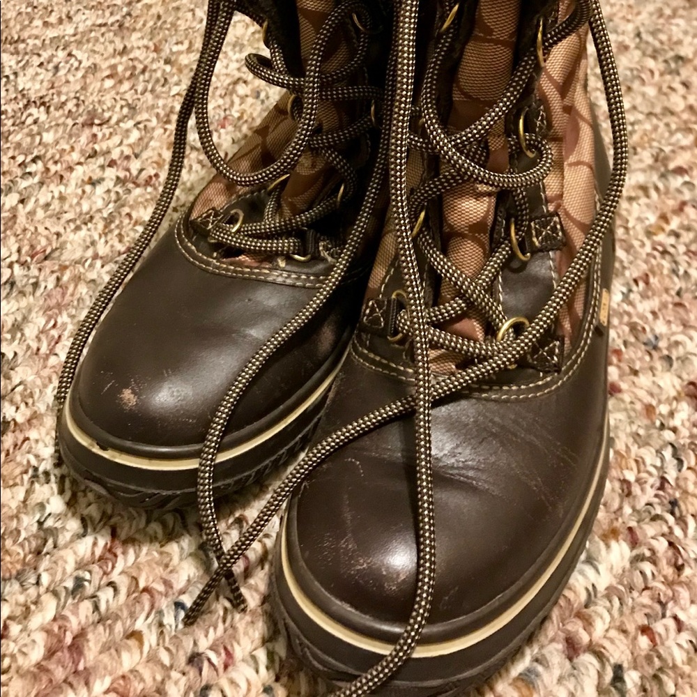 Coach winter boots
